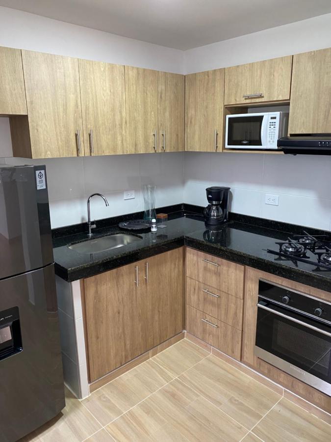 Lindo Apartamento Con Estacionamiento บูกา ภายนอก รูปภาพ